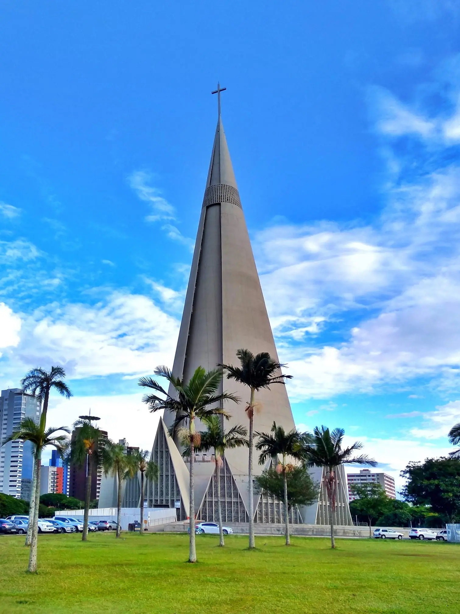 Com sol entre nuvens, Maringá terá máxima de 20 ºC nesse sábado