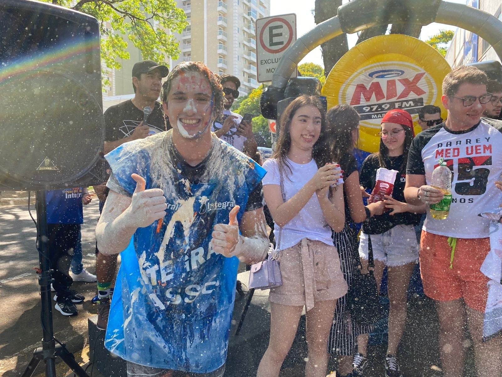 Aprovados da UEM comemoram resultado do Vestibular de Inverno