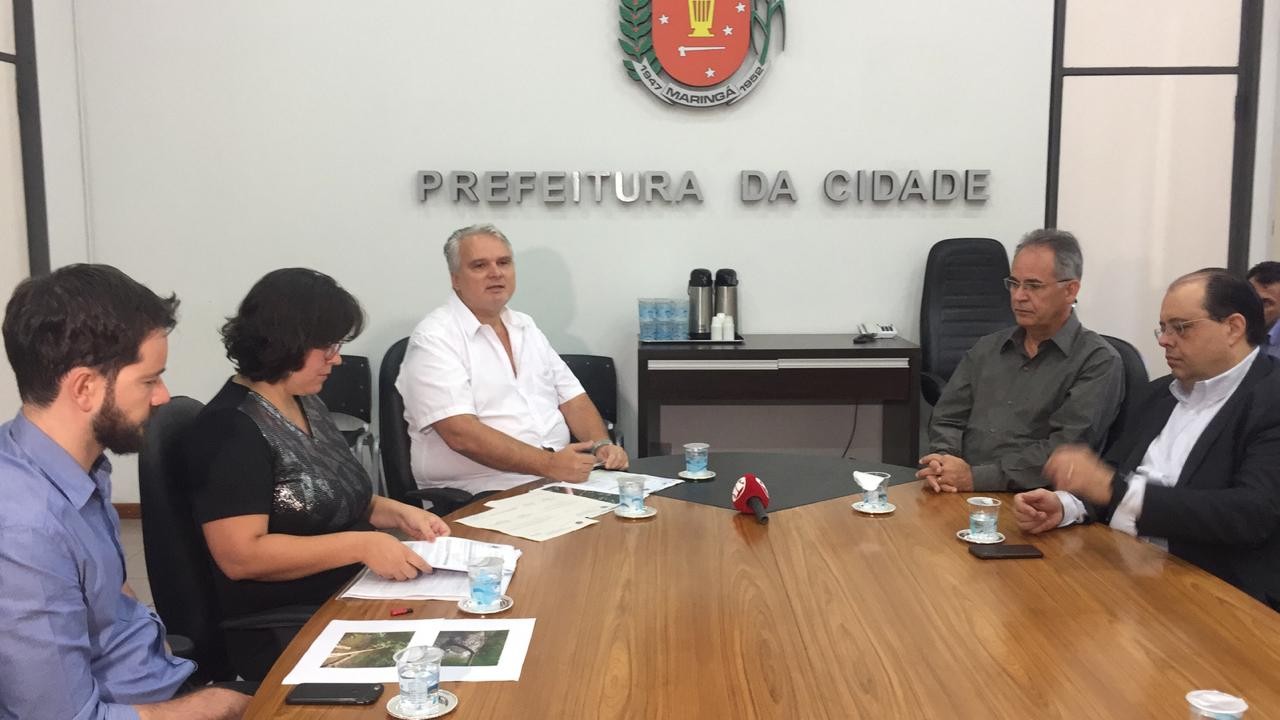 Abatedouro de aves é multado em R$ 2 mi