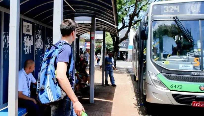Greve do transporte coletivo é suspensa após audiência de conciliação