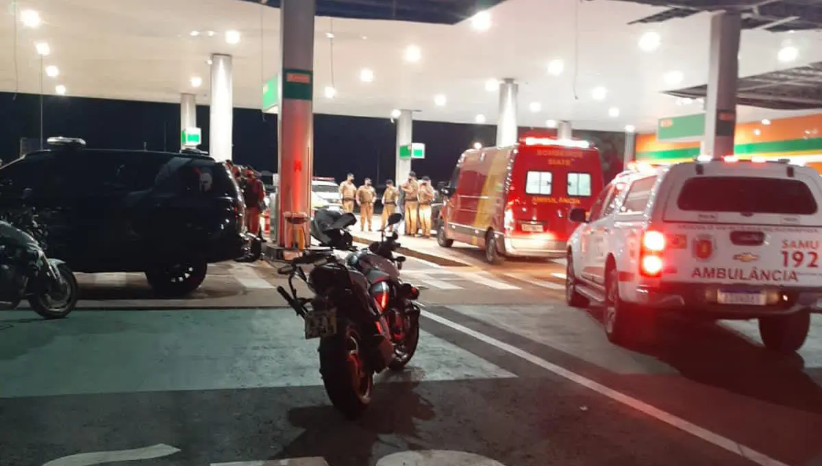 Suspeito de roubo em Doutor Camargo é baleado durante troca de tiros com a PM em Maringá