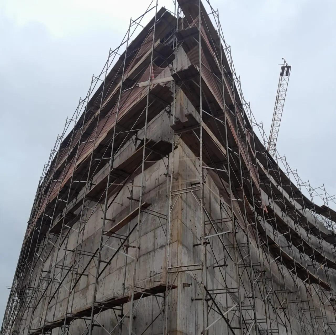 Construção do Centro de Eventos Oscar Niemeyer impacta visual de Maringá