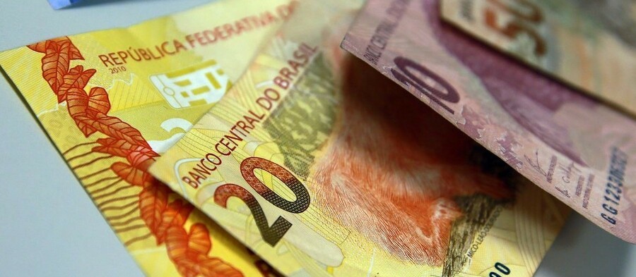 Depósitos em poupança cresceram 12,6% em 2020 em Maringá