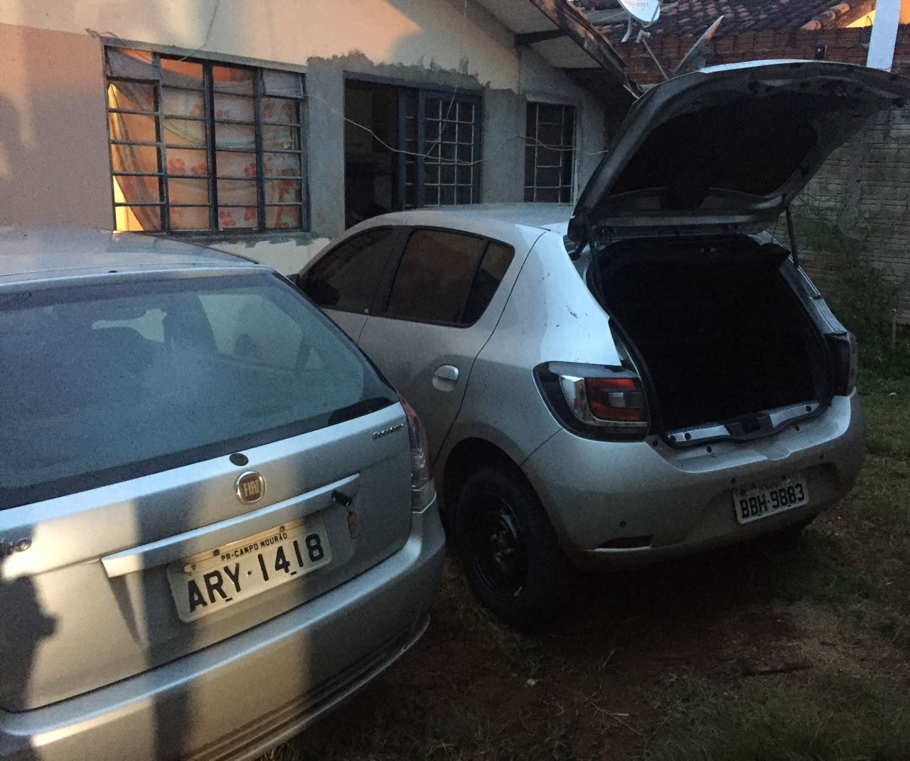 Três pessoas são presas por furto de veículos