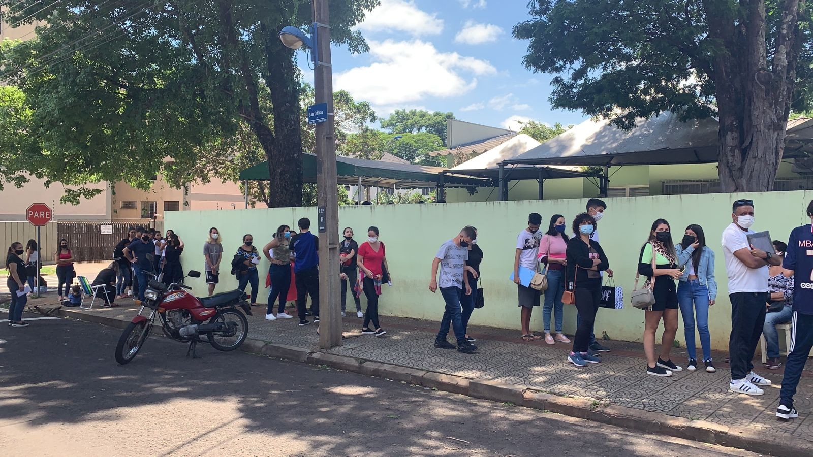 Vacinação contra a Covid-19 chega aos adolescentes de 13 anos