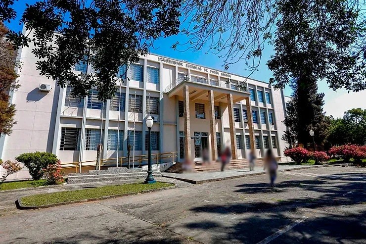 Ministério Público investiga troca de mensagens racistas entre alunos da UEPG