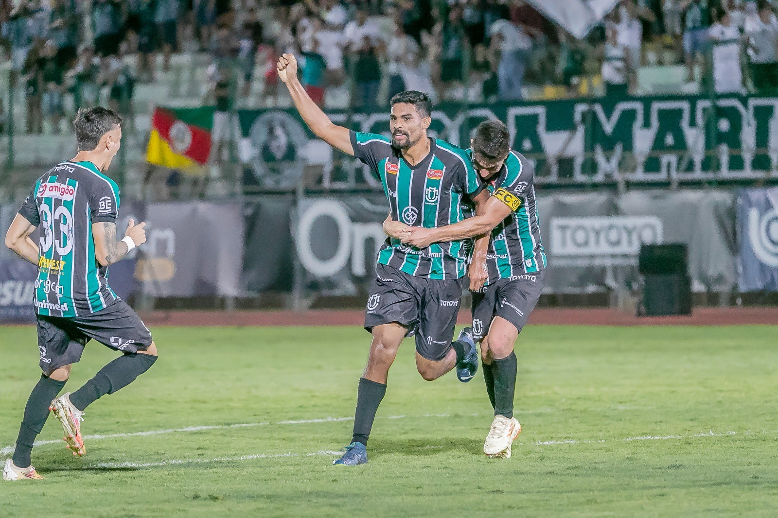 MFC vence o Costa Rica por 2 a 0 no Willie Davids