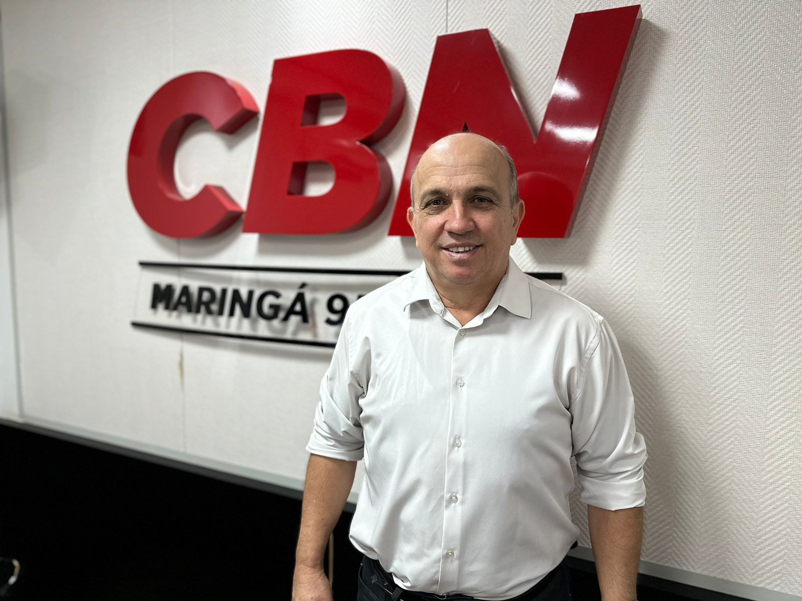 “Eu pretendo reduzir”, diz Humberto Henrique sobre número de secretarias