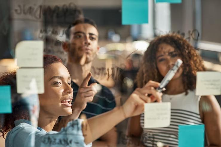 Geração Z troca estabilidade por bem-estar no ambiente de trabalho