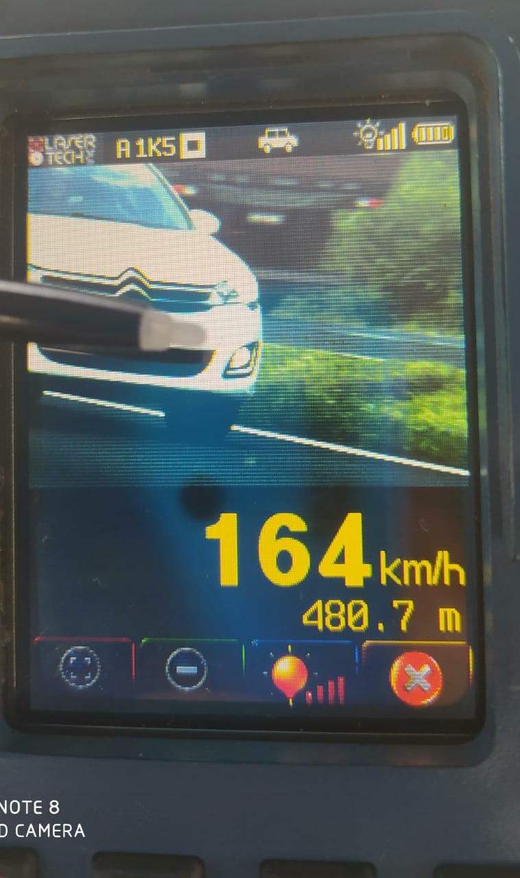 PRE registra carro a 164 km/h durante Operação Réveillon