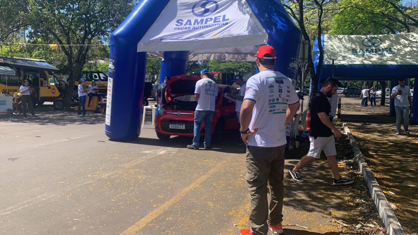 Automecânicas fazem inspeção veicular em prol de entidade assistencial