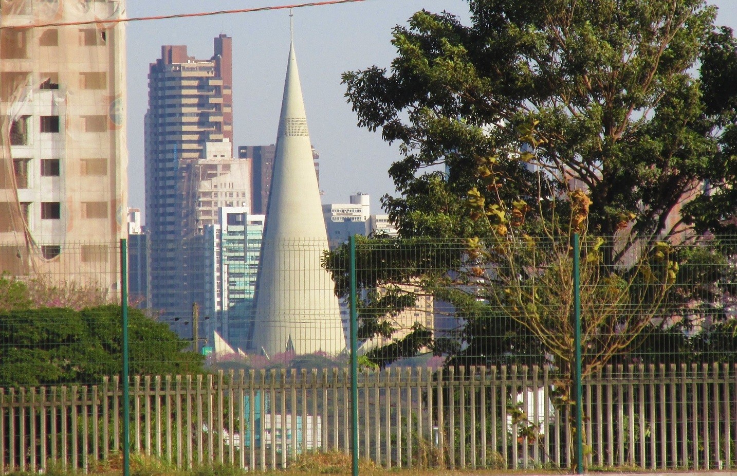 Veja a previsão do tempo para esta quinta-feira (11)