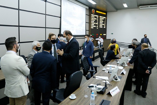 Vereadores de Maringá definem membros das quatro comissões a Câmara