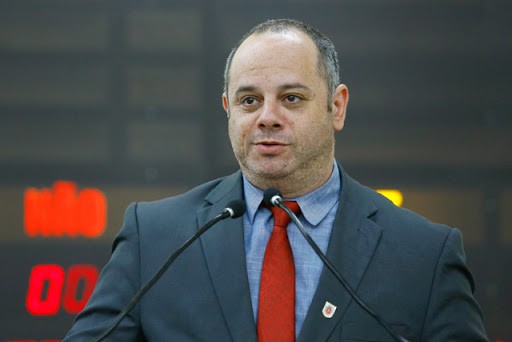 Projeto quer aumentar multa por descarte irregular de lixo para até R$ 7 mil