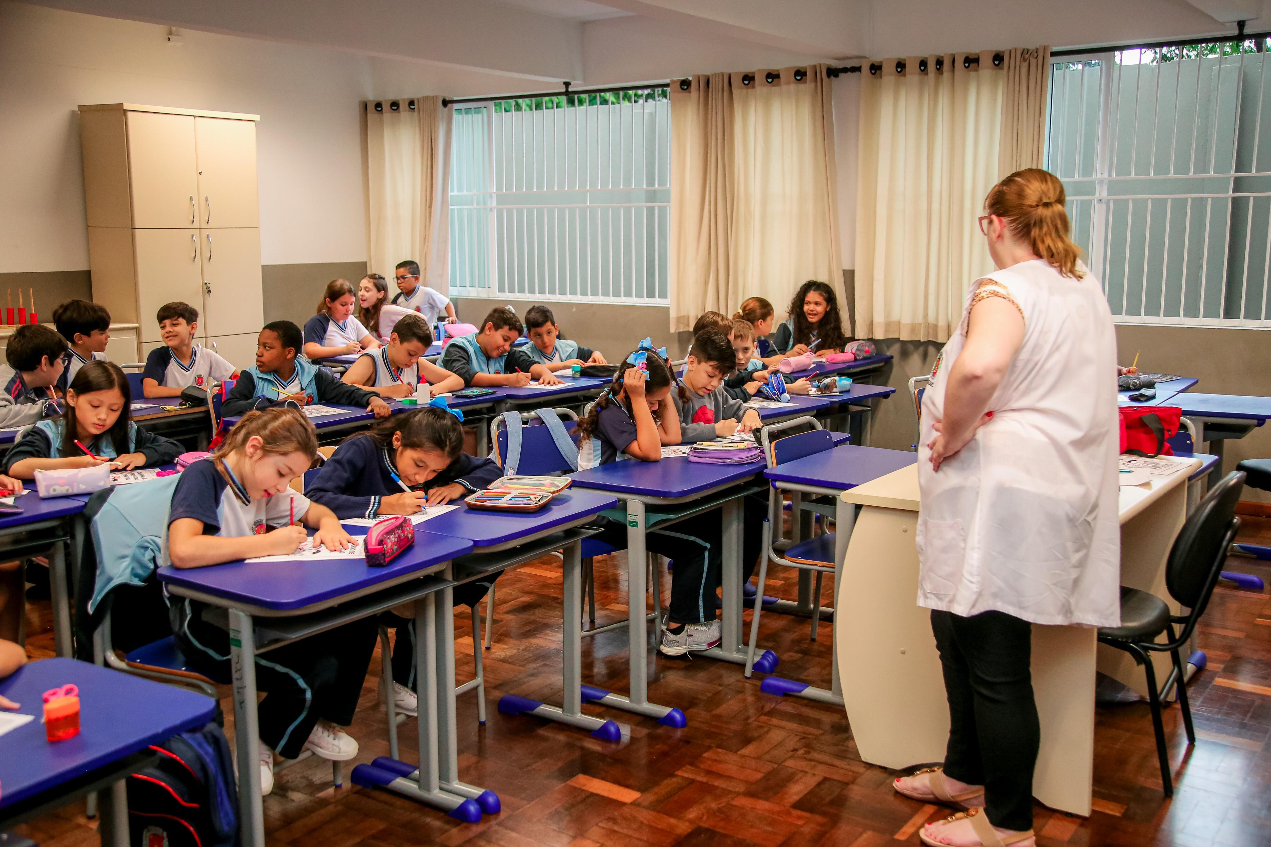 38 mil alunos voltam às aulas na rede municipal nesta quinta-feira (6)