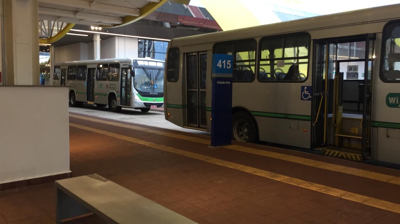 Paralisação de ônibus em Maringá entra no quarto dia