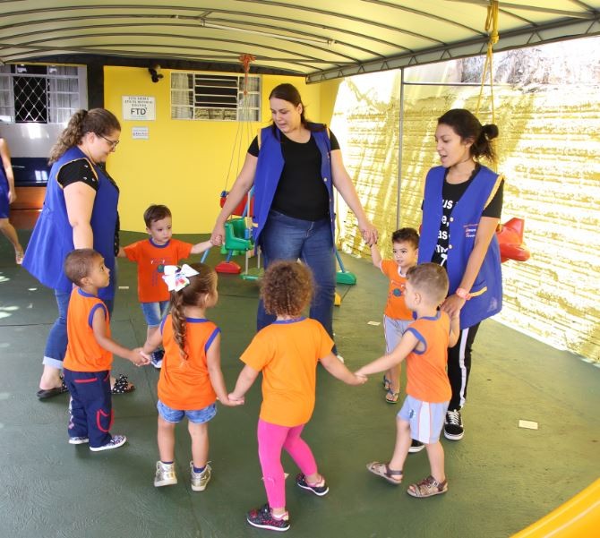 Julgamento sobre vagas em creches de Maringá é suspenso