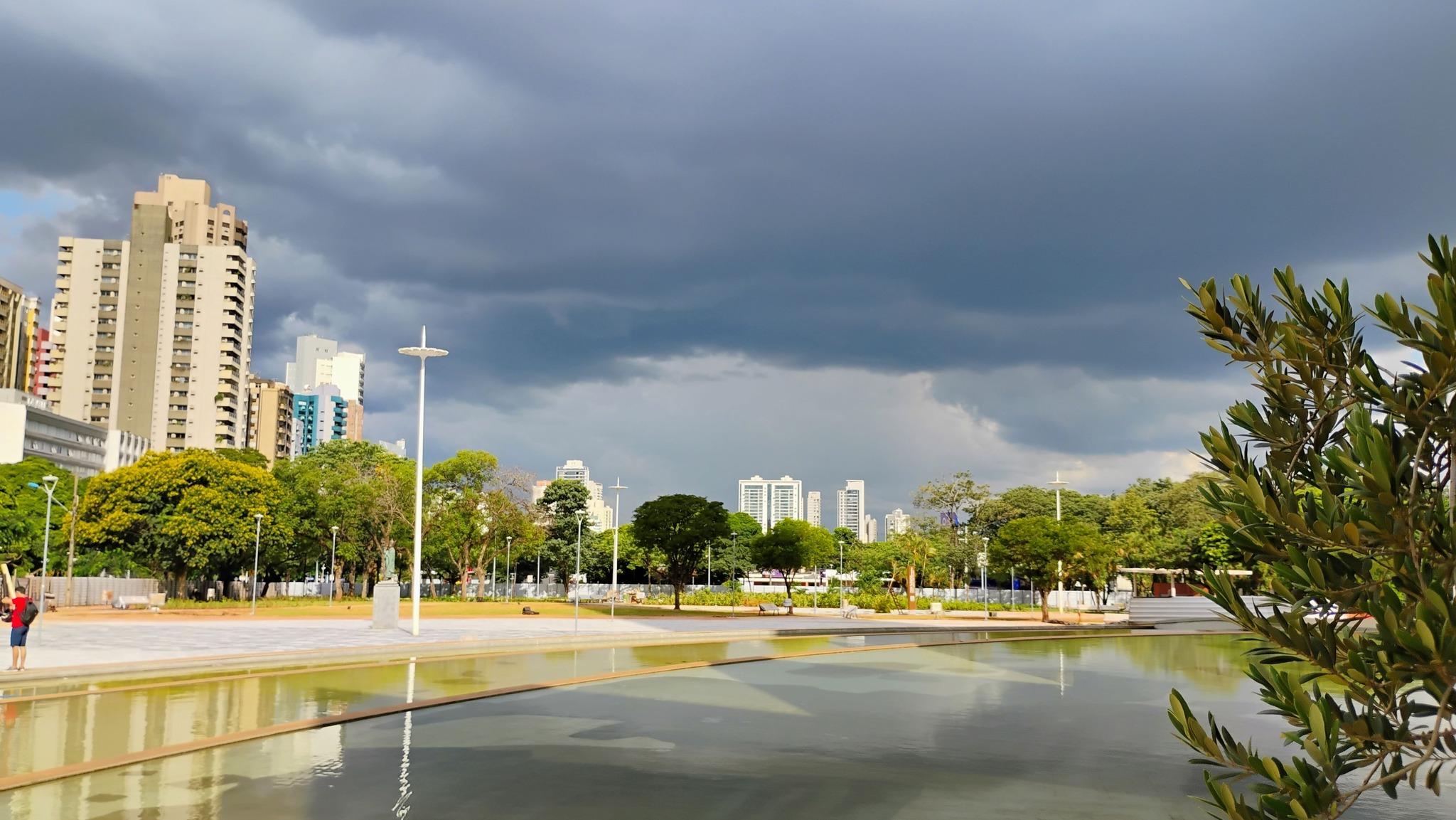 Confira a previsão do tempo nesta quarta-feira (12)