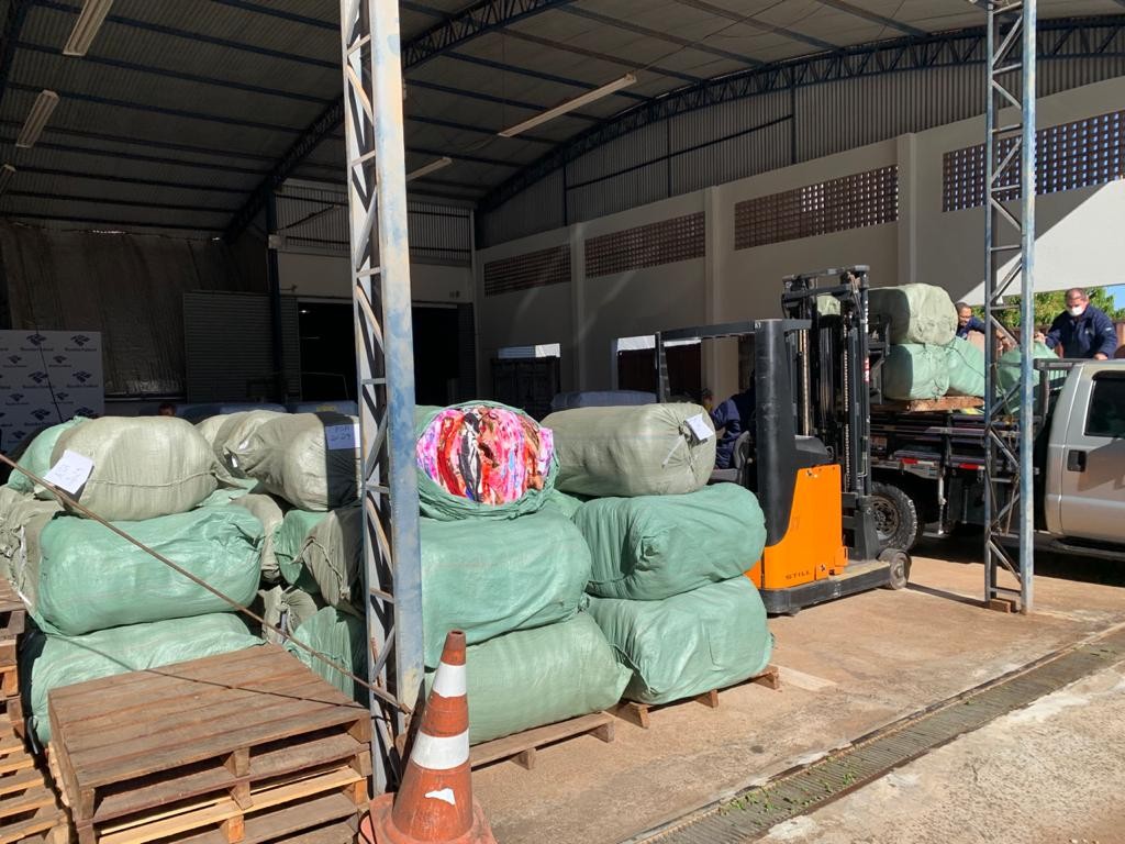 Receita Federal doa 40 mil mantas para entidades de Maringá e região