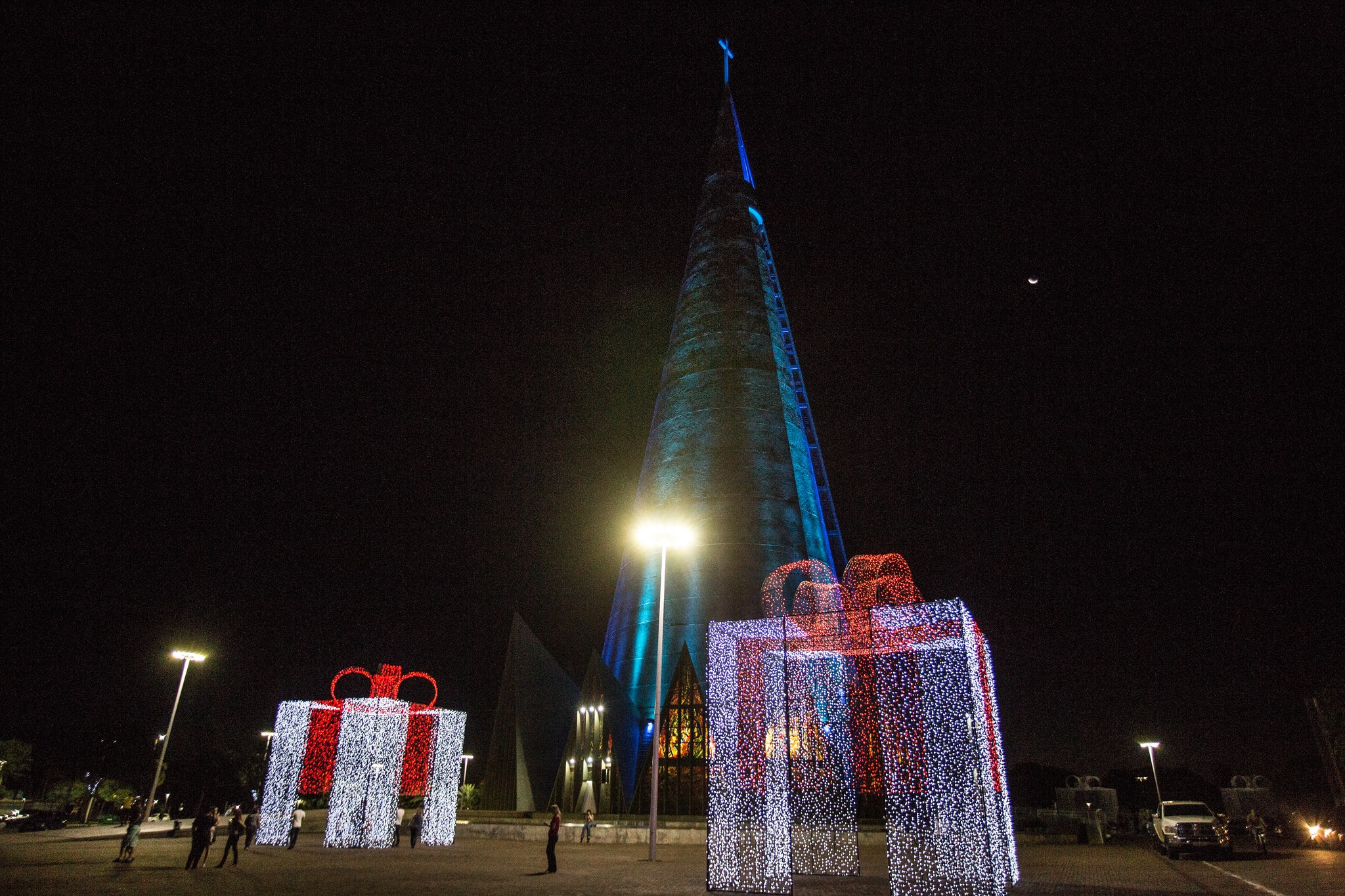 Observatório Social pede impugnação de licitação do Natal em Maringá