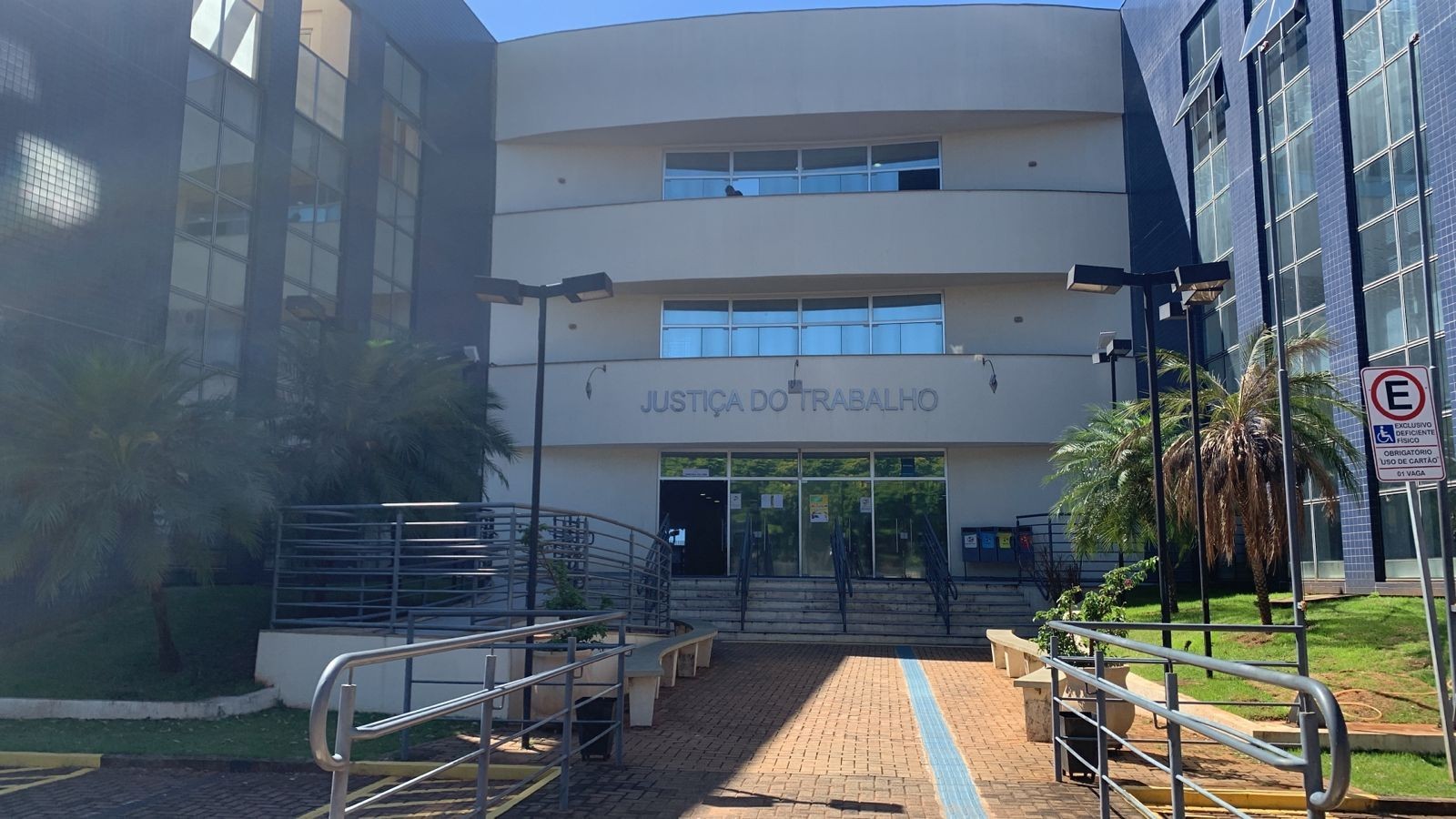 No 7º dia do júri, primeira testemunha ainda presta depoimento