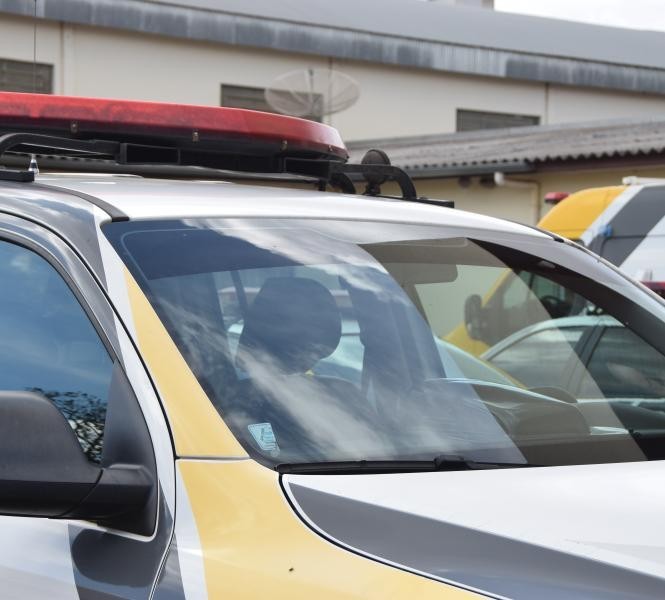 Ladrões desmancham e levam casa de madeira em Bom Sucesso