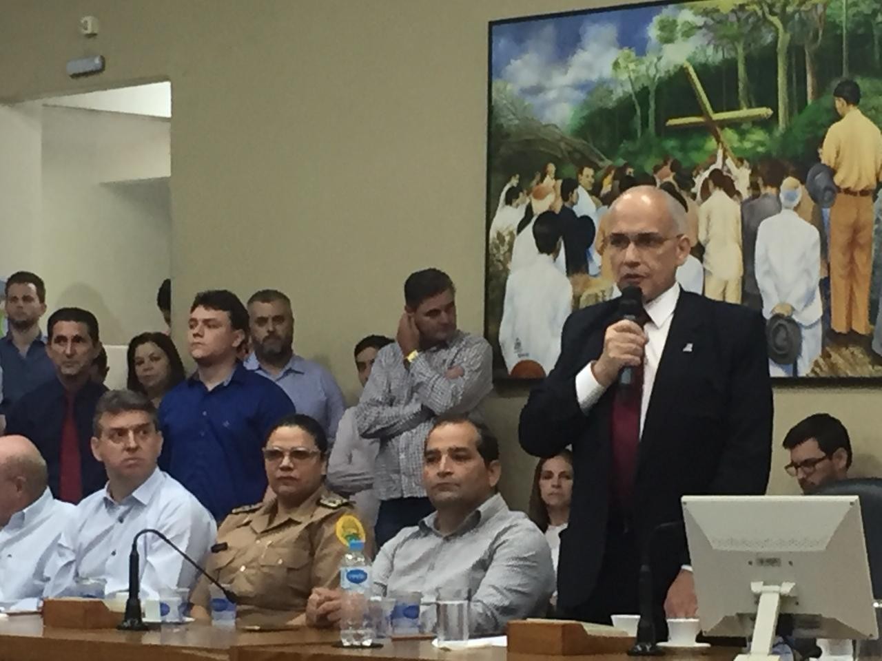 Em cerimônia na Câmara de Maringá, Antônio Carlos Nardi assume Secretaria de Saúde do Paraná