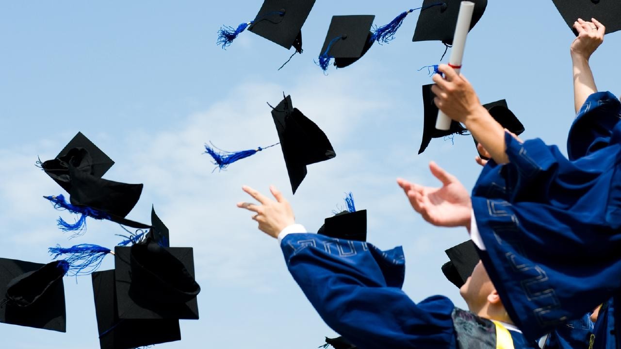 Governo autoriza antecipação de colação de grau na Saúde; UEM avalia