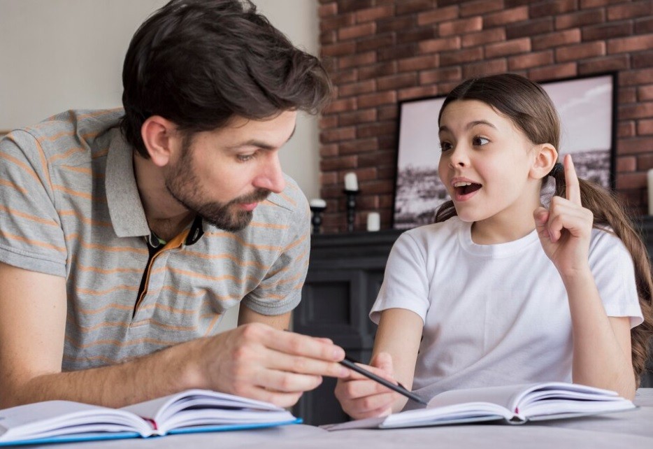 Especialista dá dicas para acompanhar a aprendizagem dos filhos