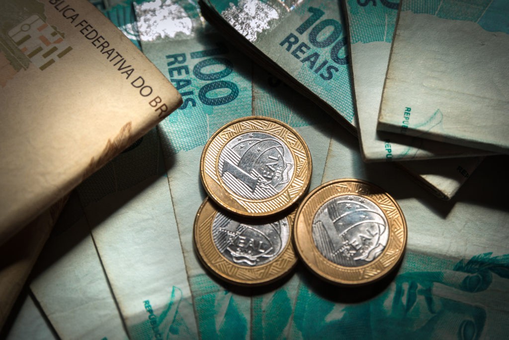 Fazenda prevê ao menos reposição da inflação para servidor maringaense