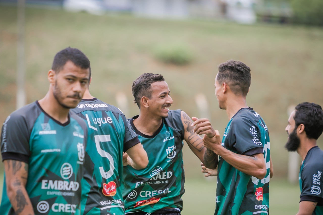 Maringá FC anuncia mais dois reforços