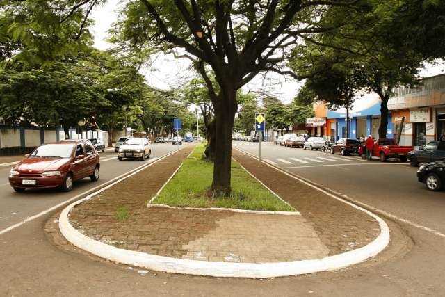 Acim e Prefeitura vão formar comissão para revitalizar a Avenida Brasil