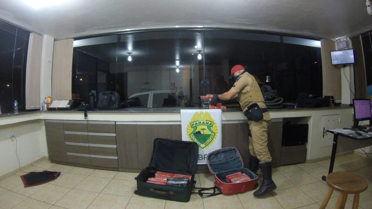 PRE apreende 36 kg de maconha transportada em ônibus de linha