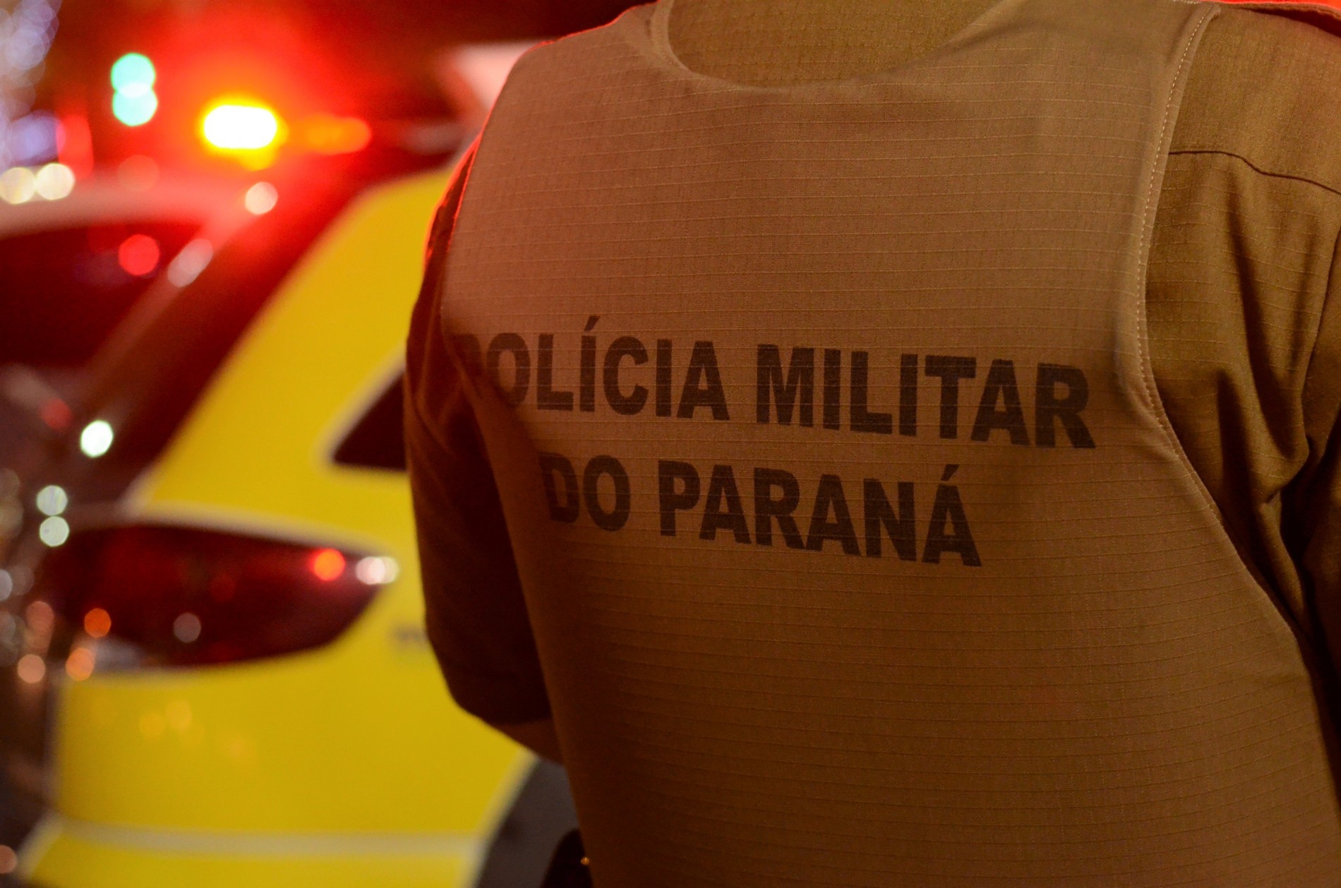 Jovem é assassinado a tiros em tabacaria de Sarandi