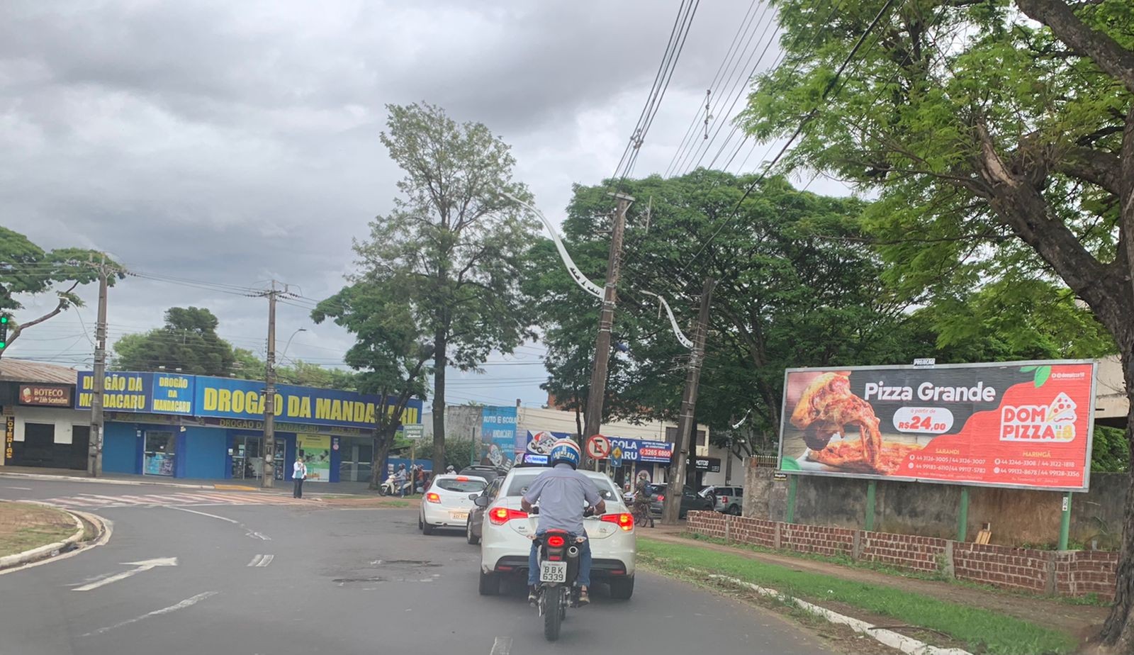 Motoristas reclamam dos buracos nas ruas e avenidas de Maringá