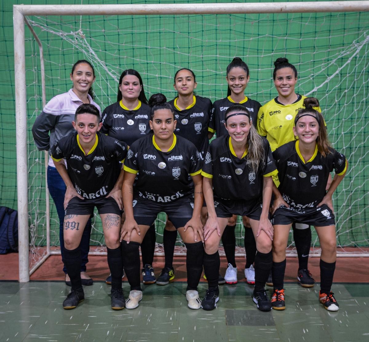 Equipe maringaense de futebol de salão disputa final de Paranaense