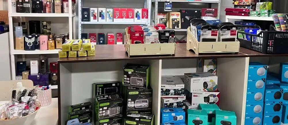 Instituto Sendas promove bazar com mercadorias doadas pela Receita Federal