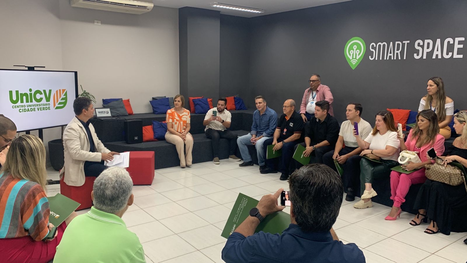 O que significa formação complementar R2?