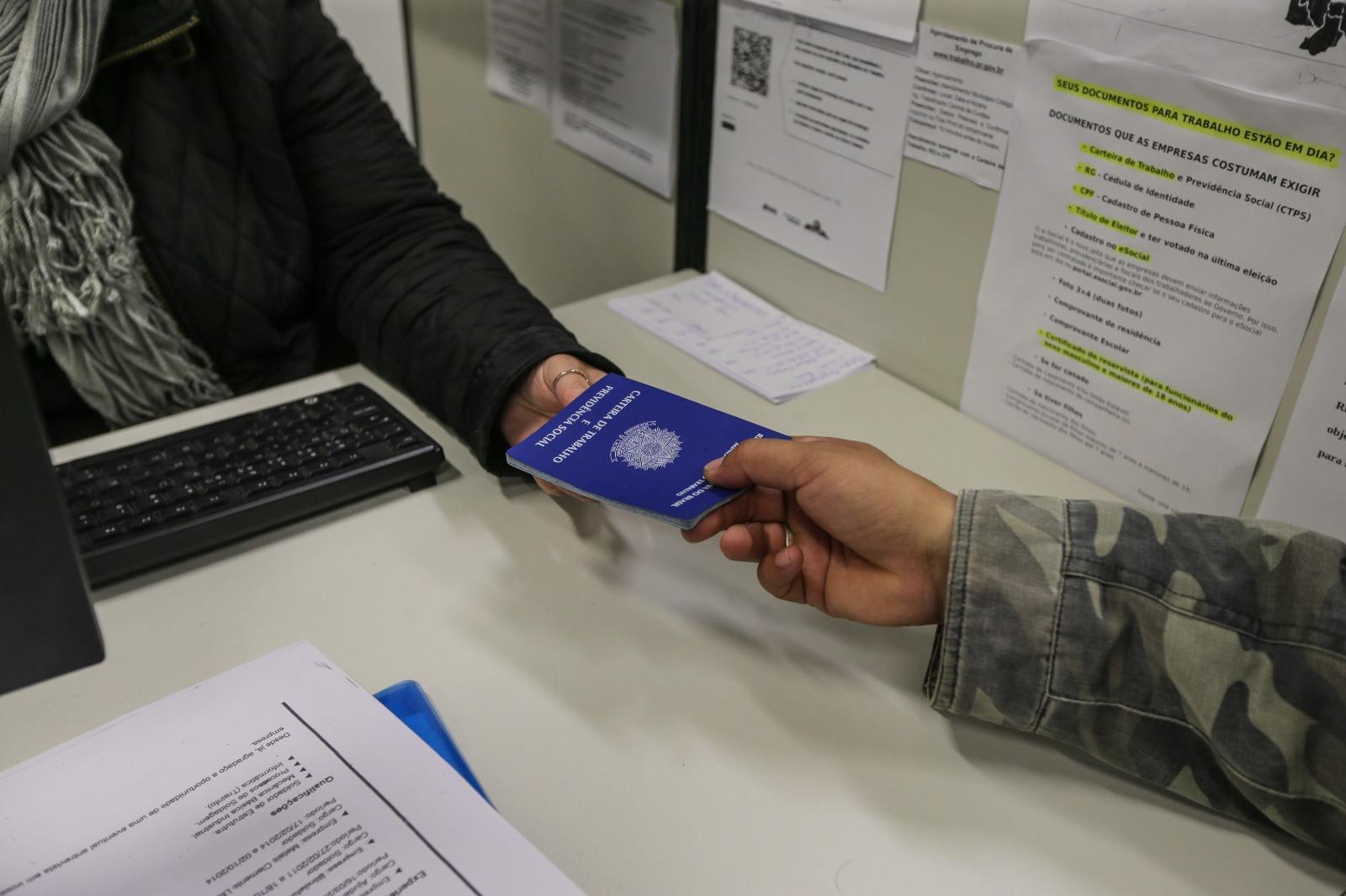 Confira as vagas abertas na Agência do Trabalhador nesta segunda (29)