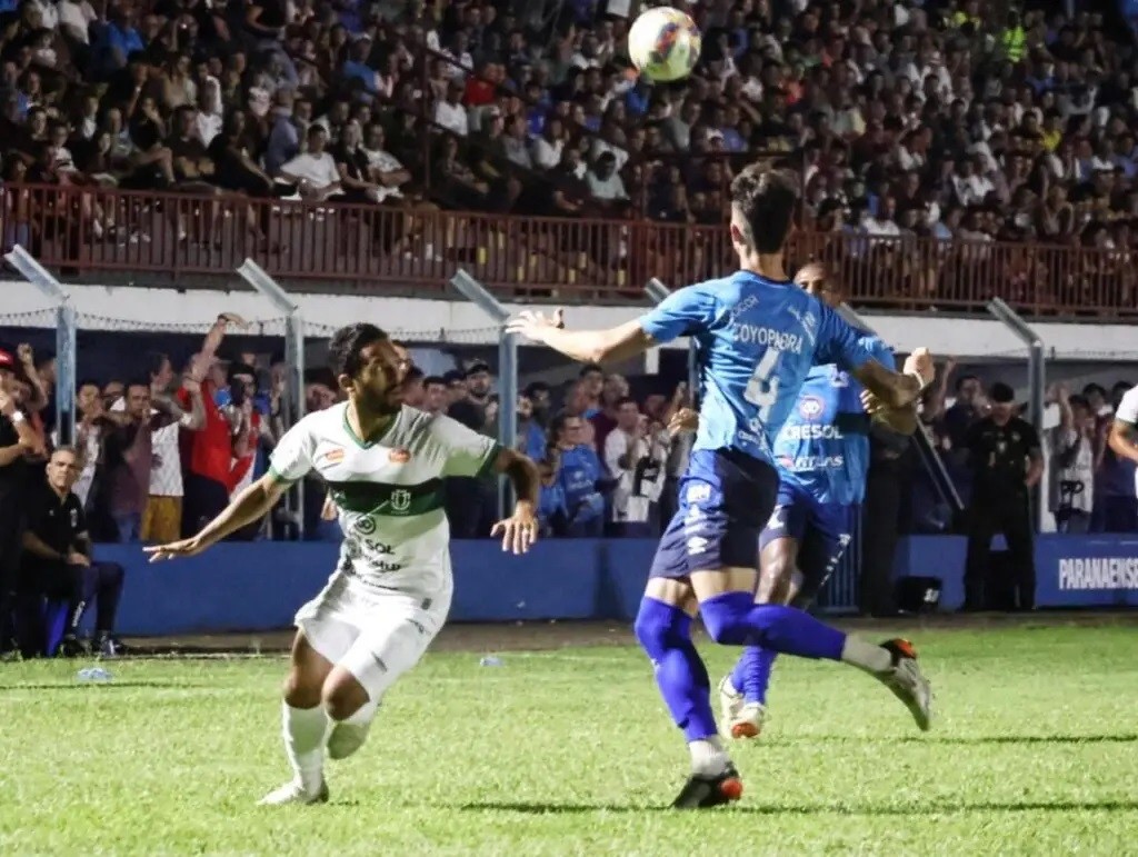 Maringá FC empata com o Azuriz em Pato Branco, mas segue invicto no Paranaense