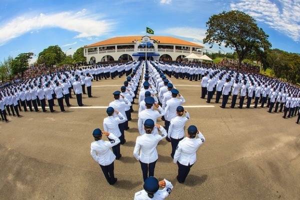 Inscrições abertas para o exame de admissão ao curso de formação de sargentos da aeronáutica
