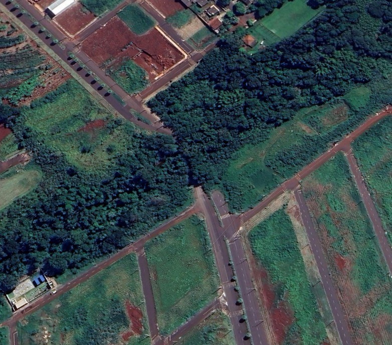 Avenida que liga Maringá a Sarandi está interditada para obras