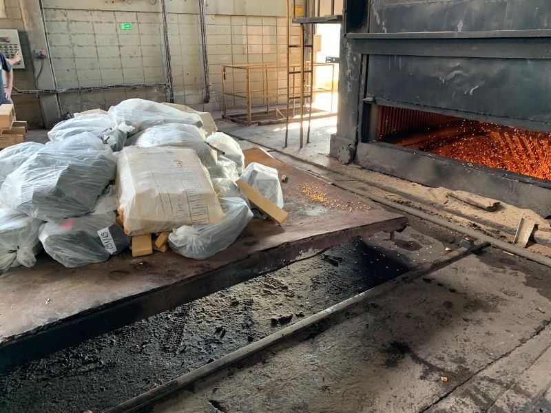 Polícia Federal incinera quase 3 toneladas de drogas em Maringá