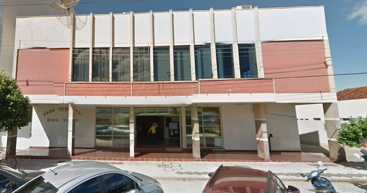 Proprietários de terrenos com mato alto serão multados em Mandaguaçu