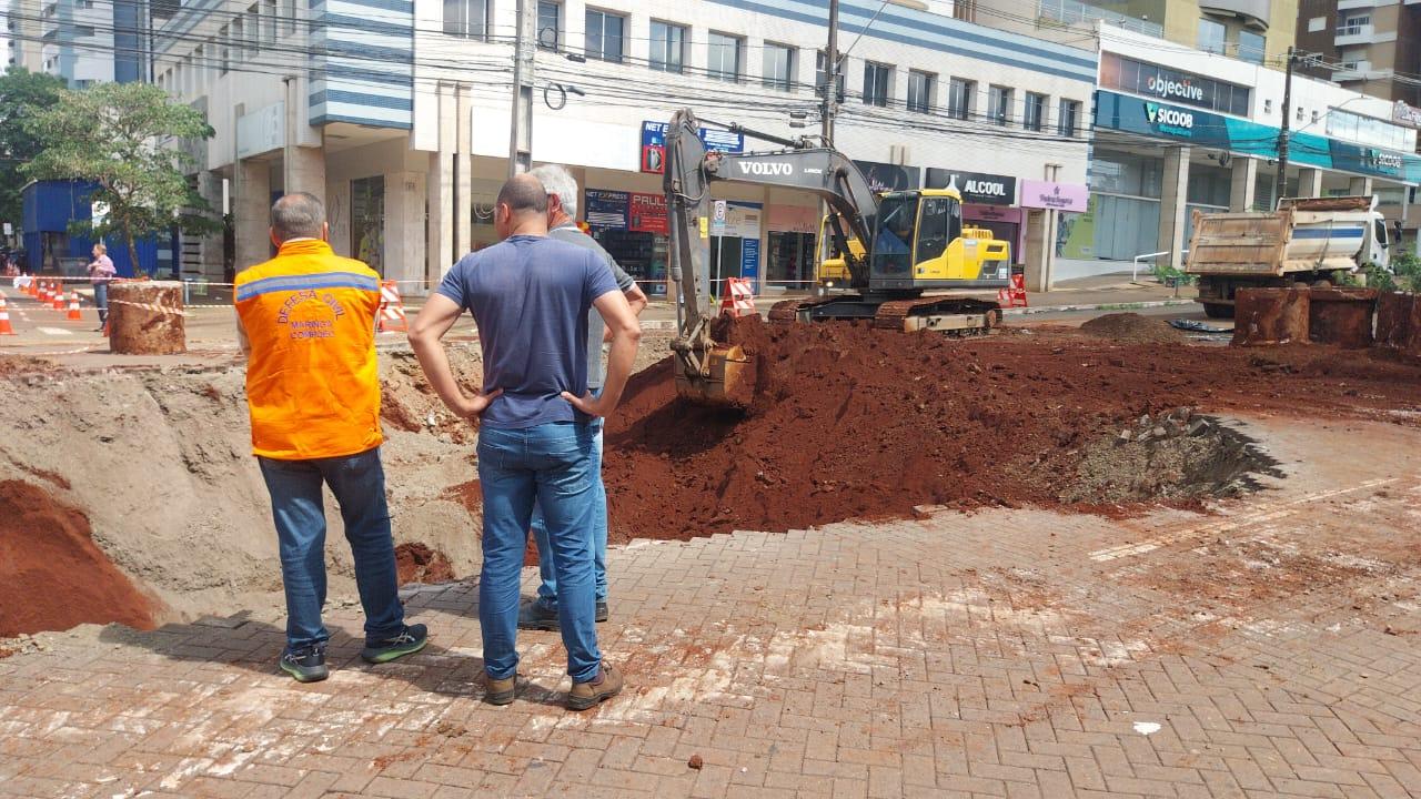 Seinfra prevê 10 dias úteis de trabalho para fechar cratera