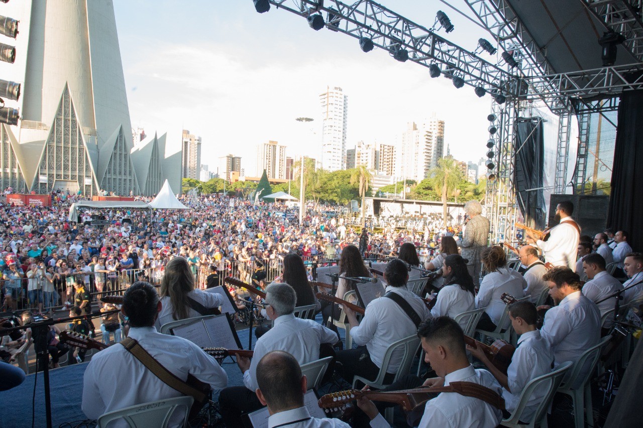 Artistas locais poderão se apresentar na Maringá Encantada