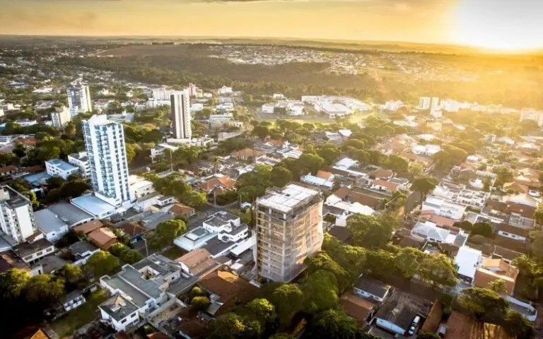 Prefeitura de Cianorte abre concurso público; são 49 vagas e salários de até R$ 22,7 mil