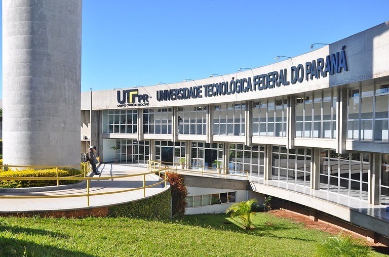 UTFPR abre 21 vagas para cargos de níveis médio e superior