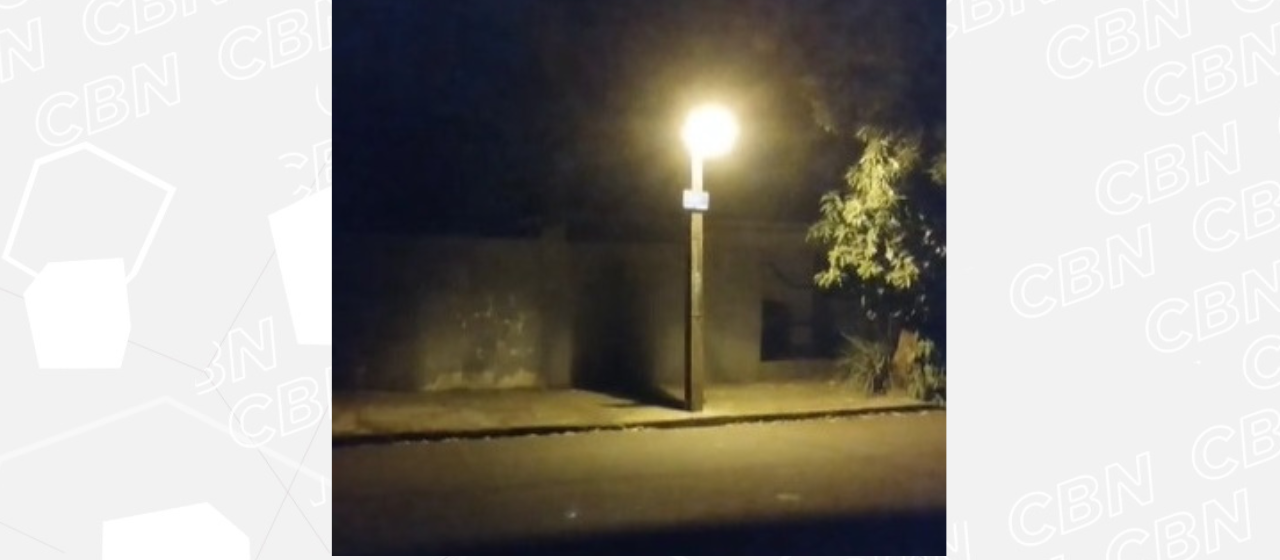 Morador reclama de iluminação oscilando no Residencial Quebec