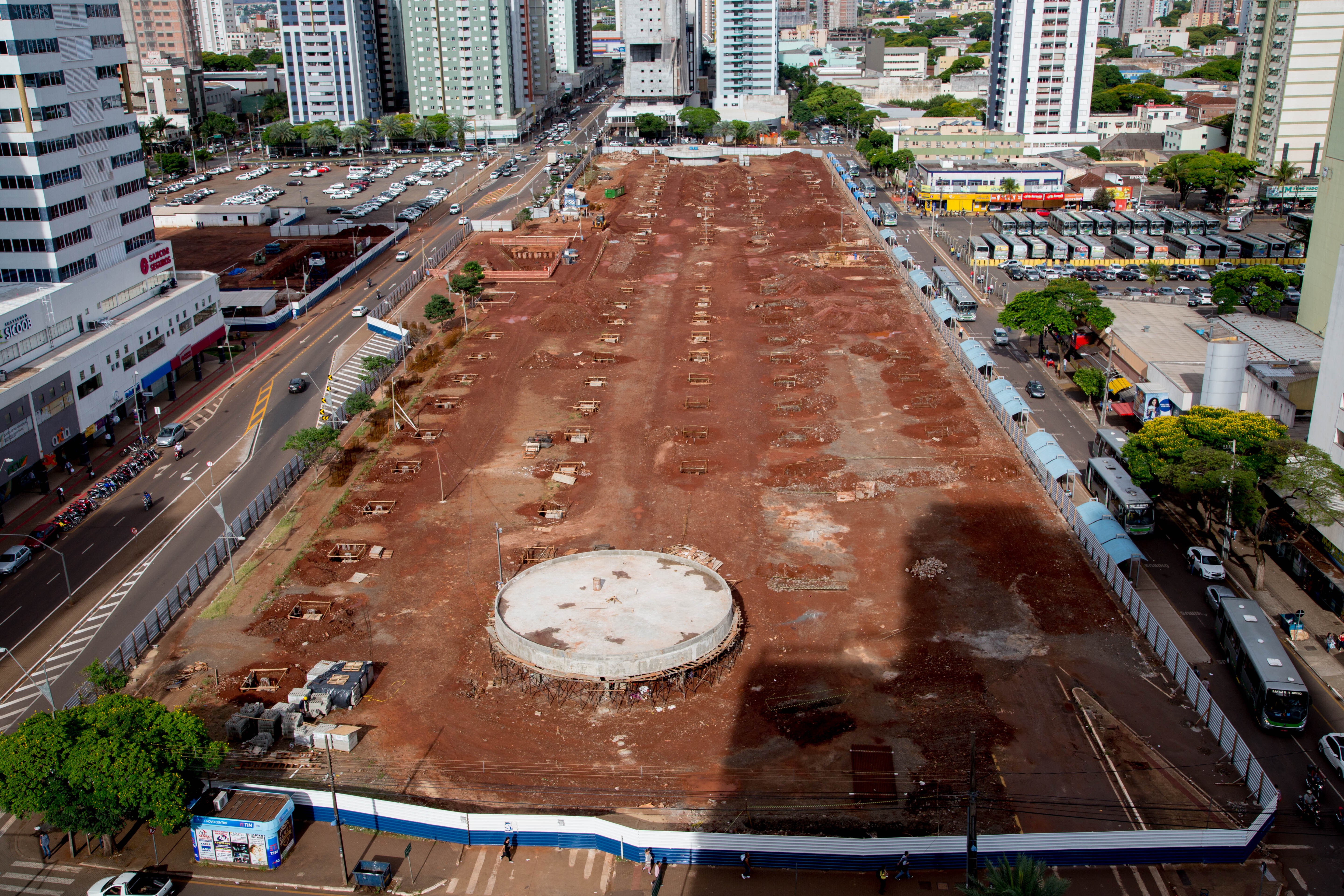 Prefeitura licita estrutura metálica